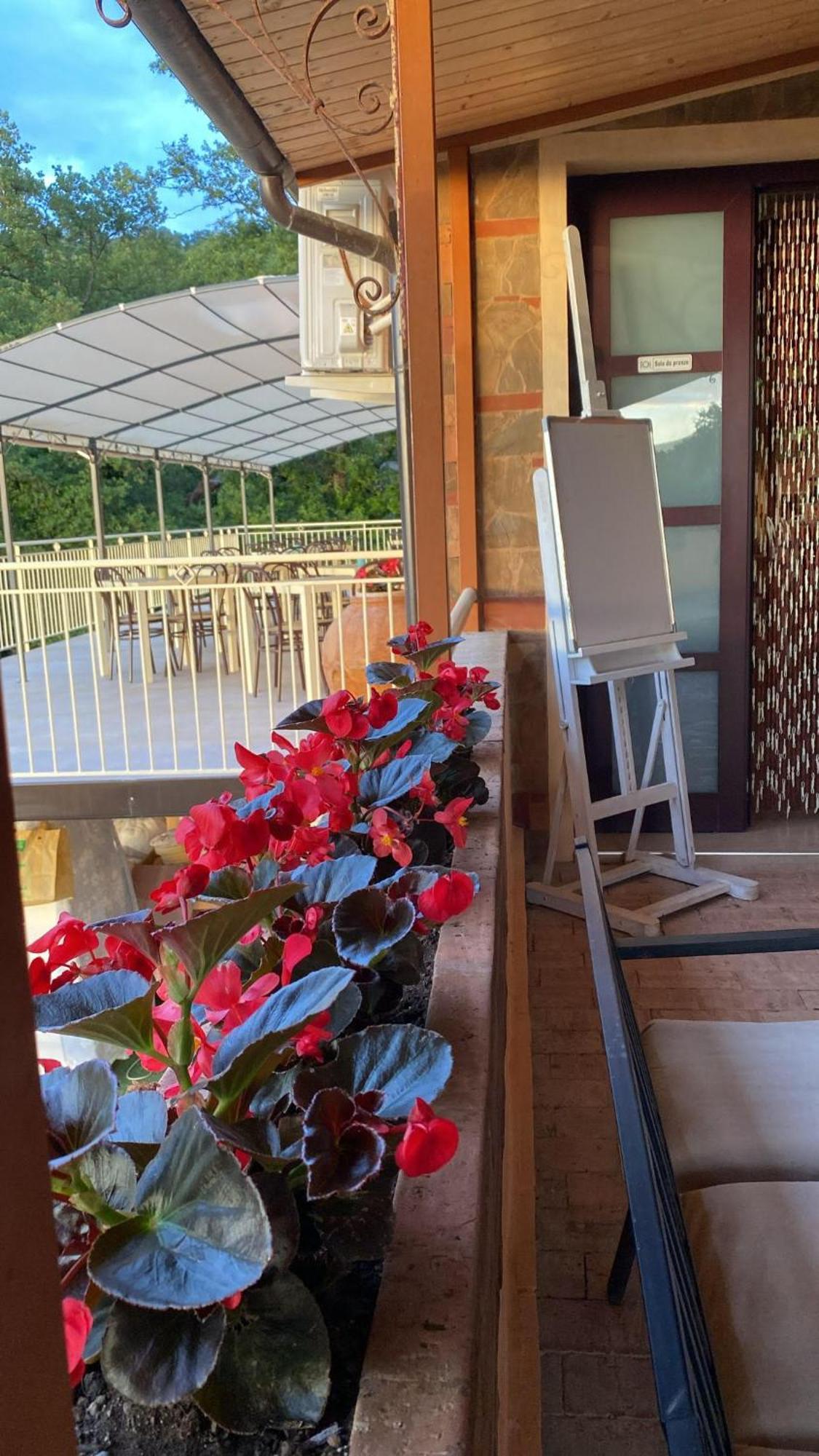 Masusa’ Aquara Bagian luar foto